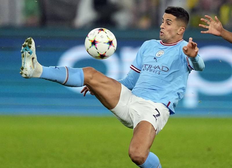 João Cancelo – Hậu vệ cánh hiện đại đa năng của Manchester City
